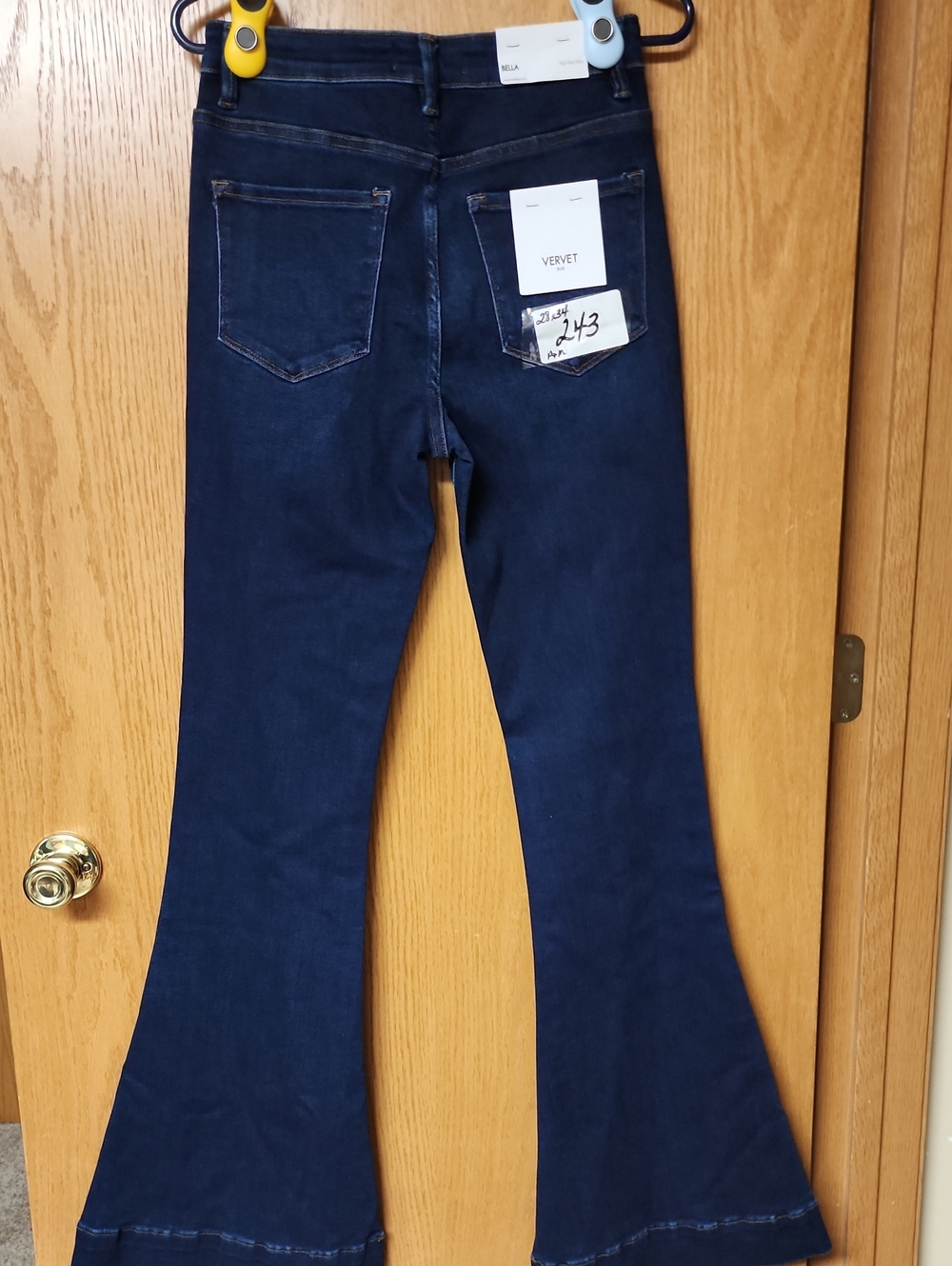 Vervet Women's Dark Blue Flare Jeans 28x34 number 243